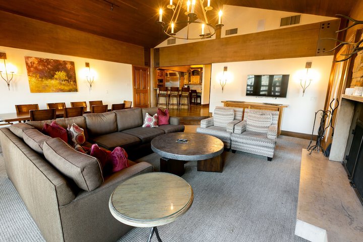 Stein Eriksen Lodge