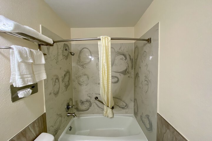 Roswell Inn