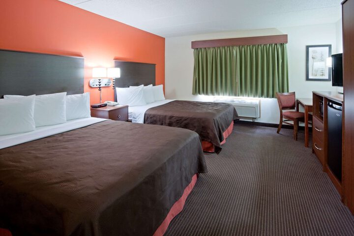 Room 27 of 52