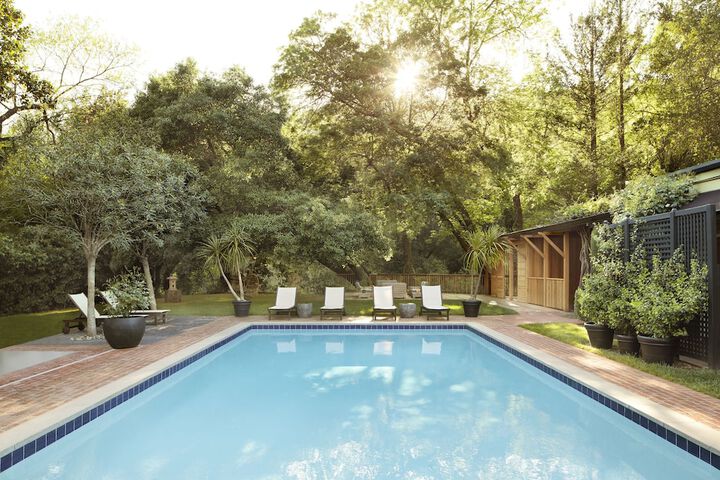 Pool 4 of 56
