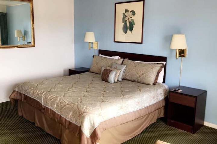 Room 16 of 41