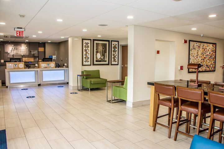 Hotel 4 of 54