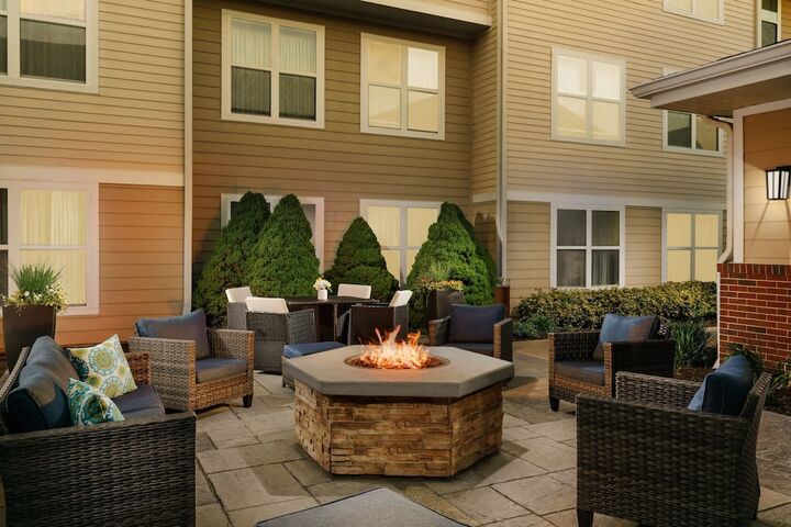 Terrace/Patio 48 of 50