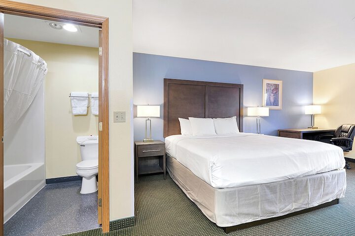 Room 26 of 35