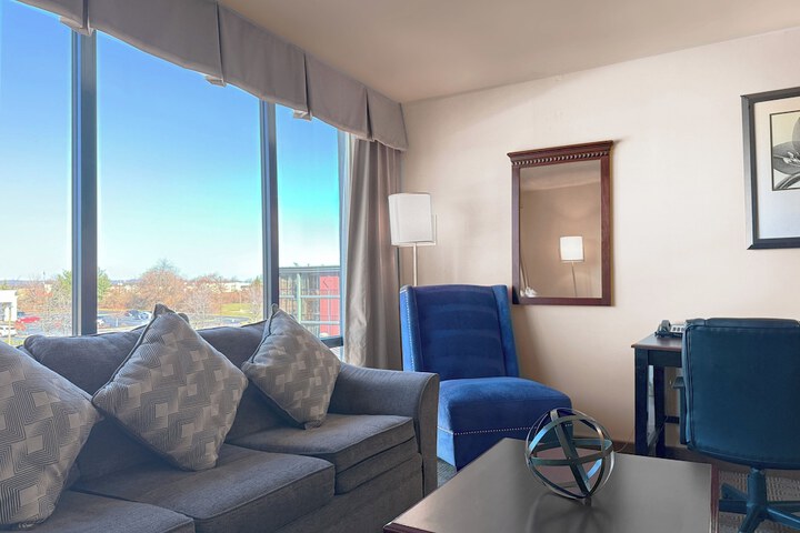 Holiday Inn South Plainfield-Piscataway by IHG