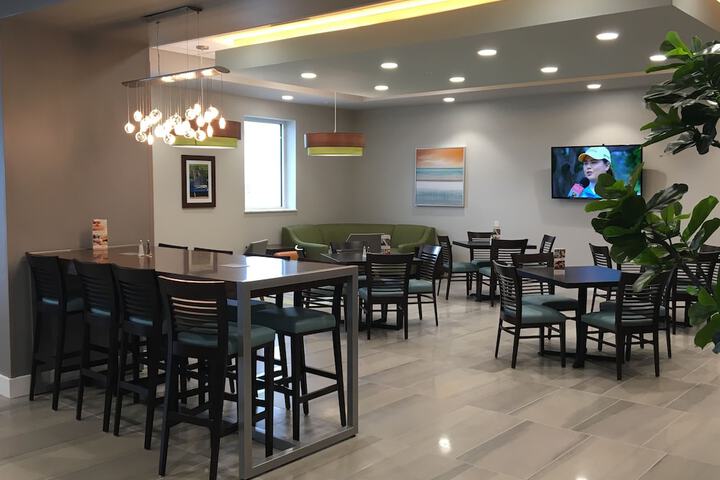 Holiday Inn & Suites Daytona Beach on the Ocean by IHG