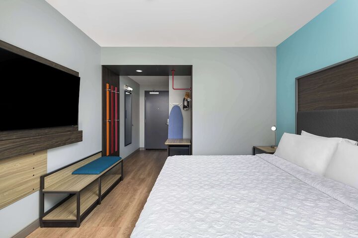 Tru by Hilton Norco Eastvale