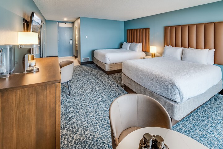 Room 35 of 100