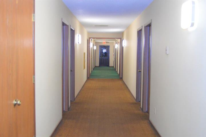Ballroom/Hall 52 of 56