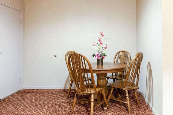 Room 19 of 36
