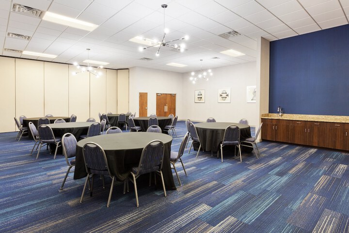 Holiday Inn Express Hotel & Suites Montgomery E - Eastchase by IHG