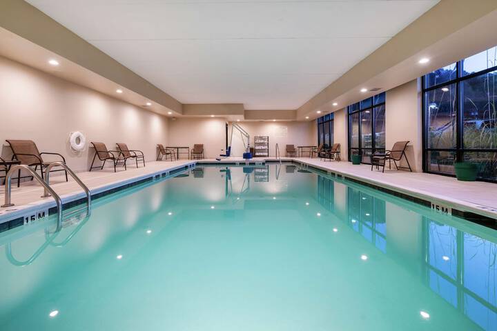 Pool 5 of 43