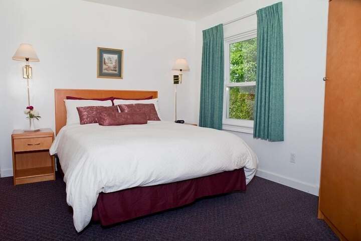 Room 16 of 24