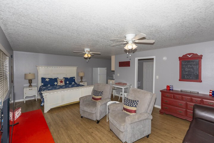 Room 46 of 82