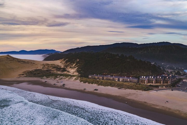 Headlands Coastal Lodge & Spa