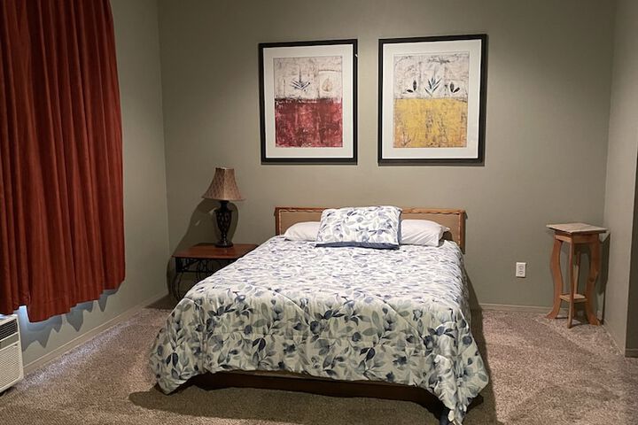 Room 38 of 62