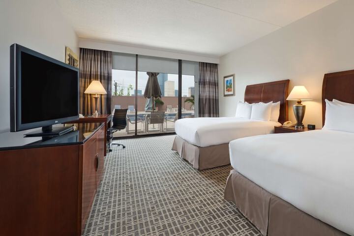 Room 21 of 62