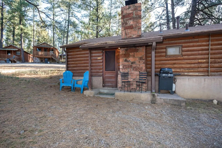 Pine Cabin by Vtrips