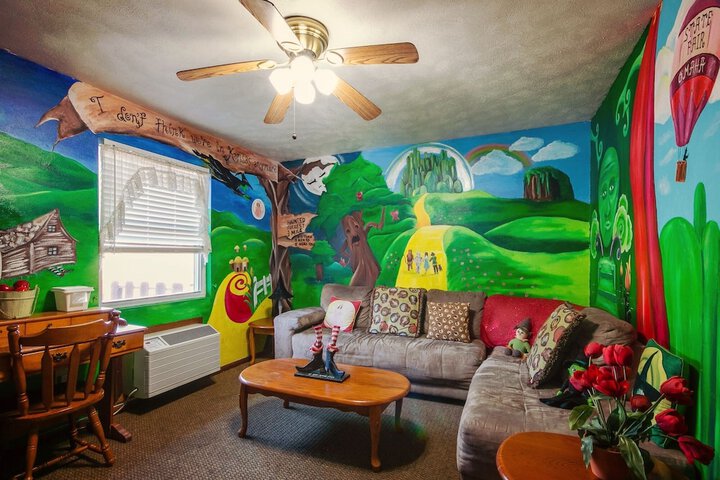 Room 8 of 54