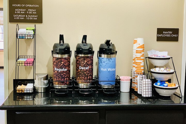 Breakfast/Coffee Service 48 of 51