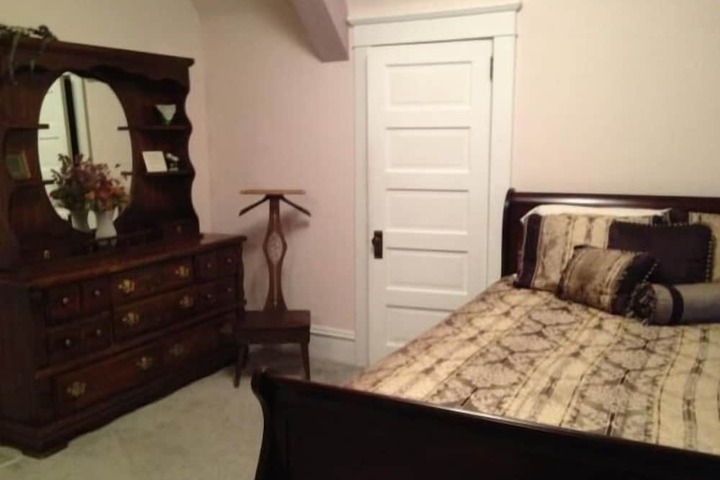 Victorian Charm Inn