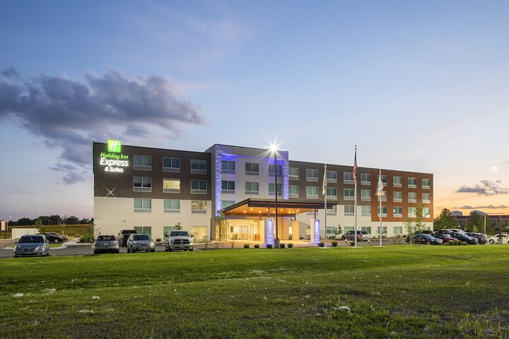 Hotel 5 of 58