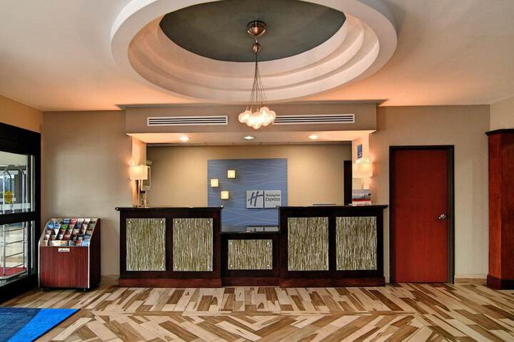 Hotel Interior 10 of 58