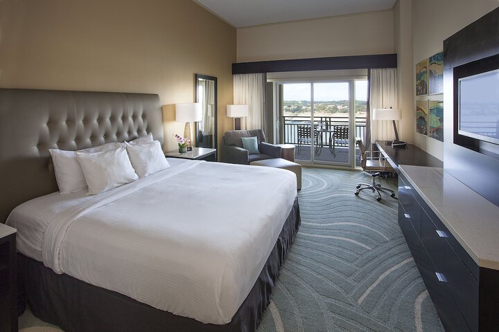 Lakeway Resort & Spa