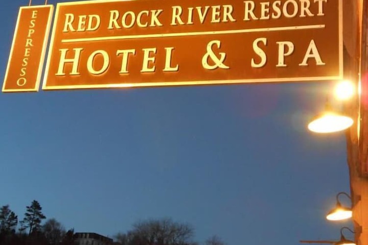 Suites at the Red Rock Vacation rentals