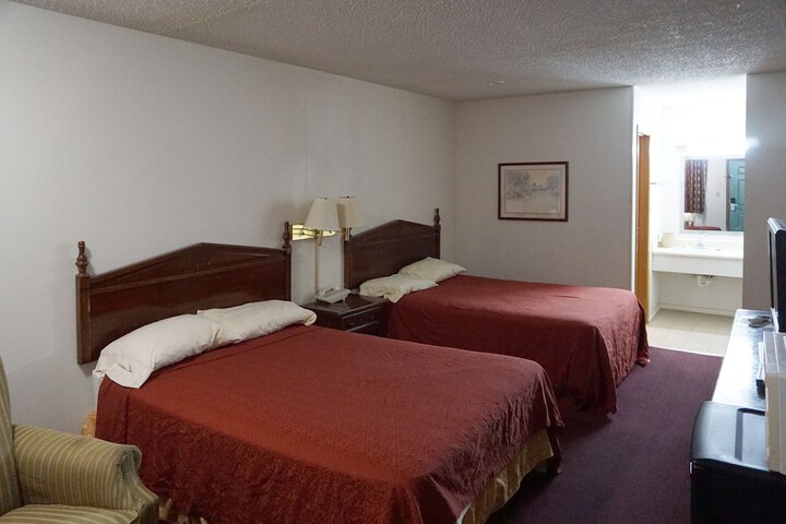 Room 21 of 24