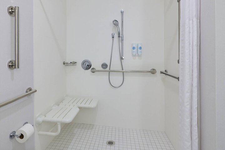 Comfort Suites Springfield-Eugene