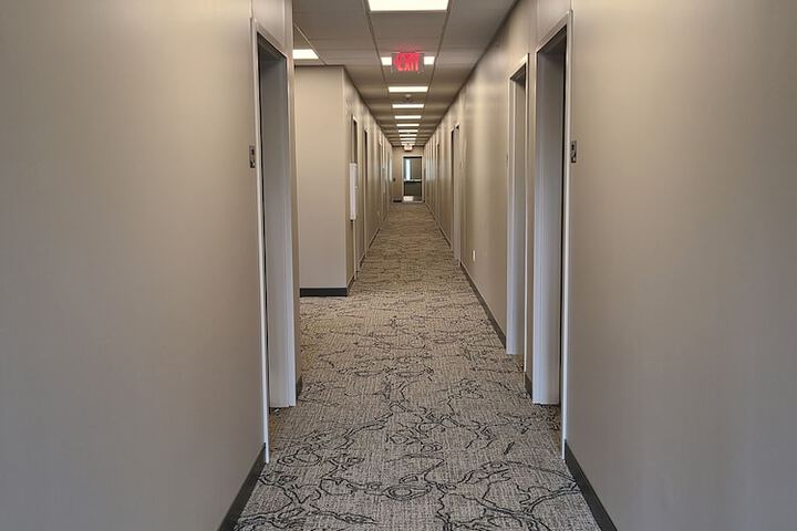 Ballroom/Hall 28 of 28