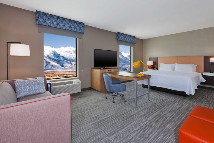 Room 9 of 31