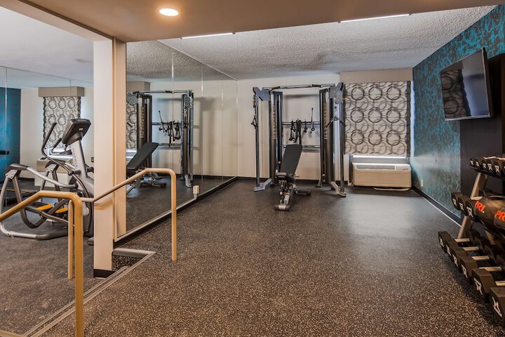 Best Western Plus Bloomington East Hotel
