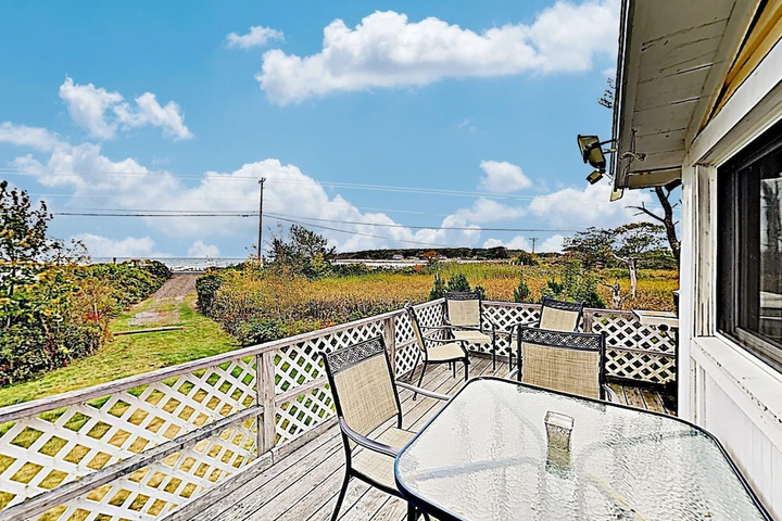 Ocean-view Sunrise - Steps To Beach 2 Bedroom Cottage