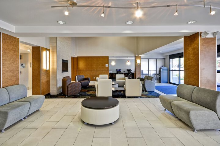 Hotel 2 of 39