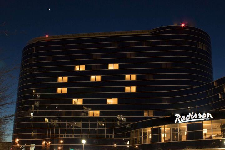 Radisson Hotel Vancouver Airport