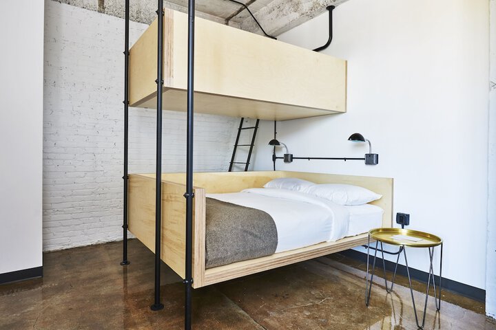 Room 47 of 88