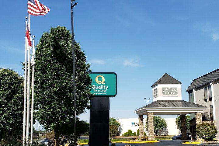 Quality Inn & Suites Lexington South