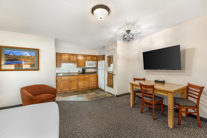Best Western Driftwood Inn