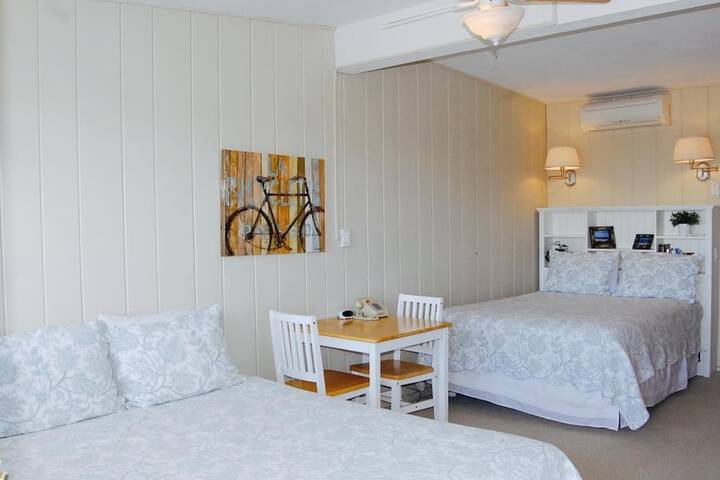 Room 21 of 47