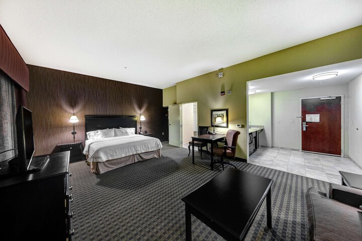 Room 15 of 42