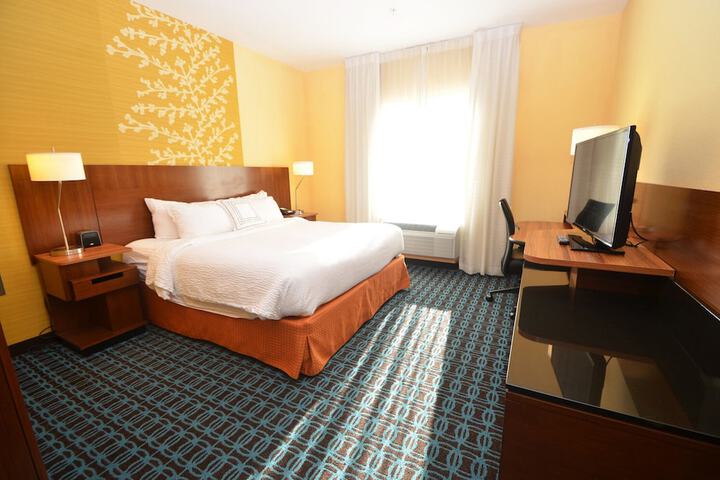 Room 20 of 38