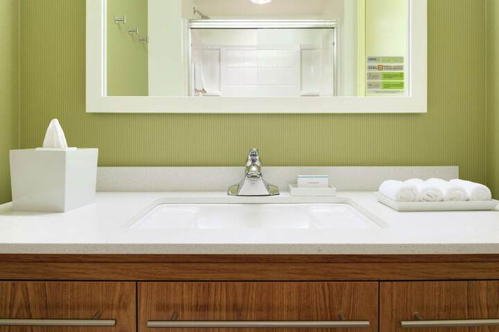Home2 Suites by Hilton La Crosse