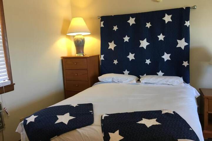 Room 21 of 32