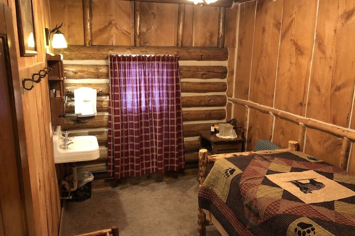 The Historic Madison Hotel Motel