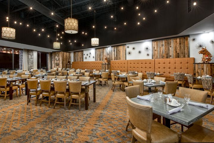 Dining 62 of 80