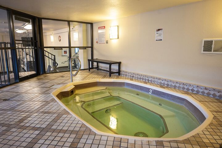 Spa 54 of 63