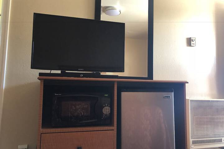 Evergreen Lodge