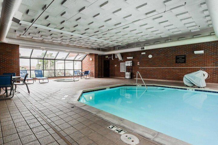 Pool 5 of 34
